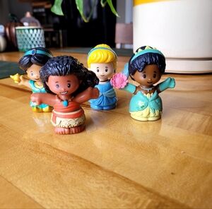 Little People Disney Princess Set- Tiana, Jasmine, Cinder, Moana
